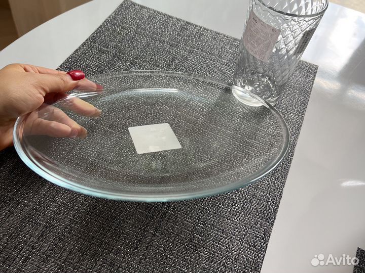 Тарелки обеденные