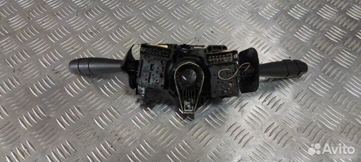 Подрулевой переключатель Renault Logan 1.4