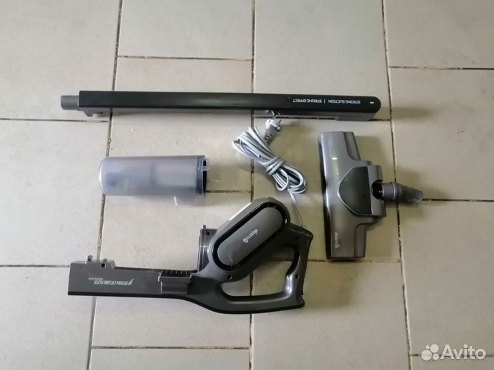 Вертикальный пылесос