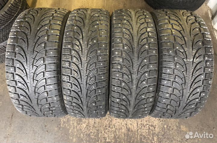 Pirelli Winter Carving Edge 245/45 R19 и 275/40 R19 105T