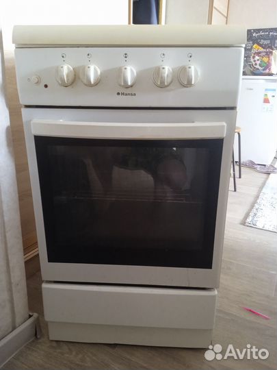 Продается газовая плита с электро поджигом