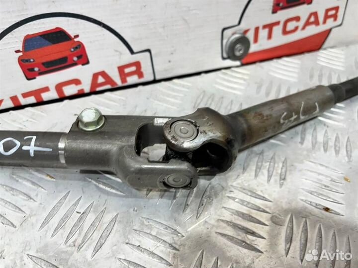 Рулевой карданчик Toyota Avensis 2