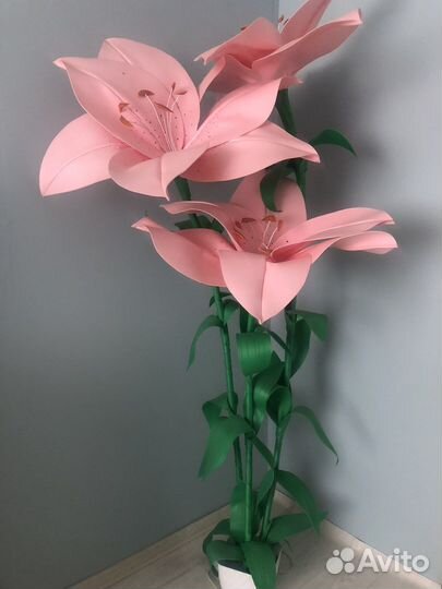 Светильник ростовой Лилия