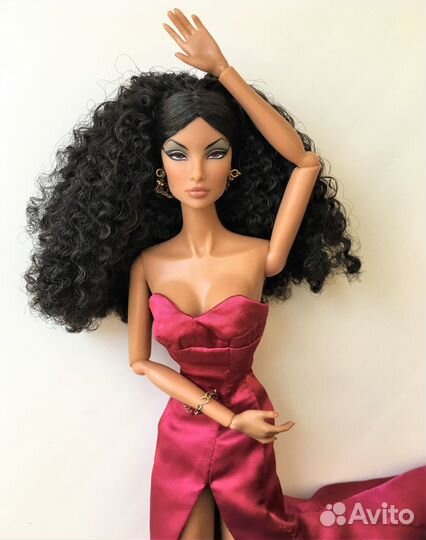 Кукла Fashion Royalty 