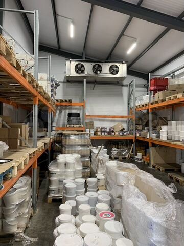 Услуги Склад 25 м. холодильник / морозильник