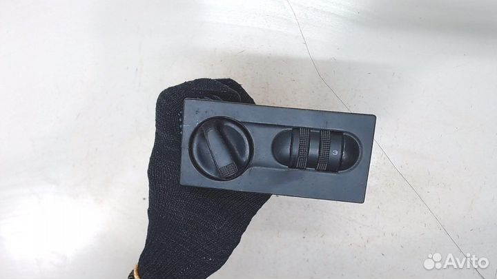 Переключатель света Volkswagen Golf 3, 1992