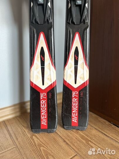 Горные лыжи с палками в чехле (ботинки отдельно)