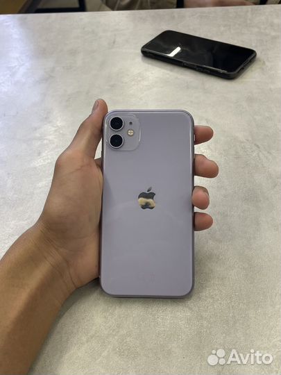 iPhone 11 (легенда)