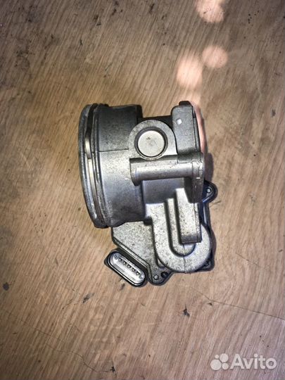 Дроссельная заслонка 03G128063G VW, Skoda, Audi, S