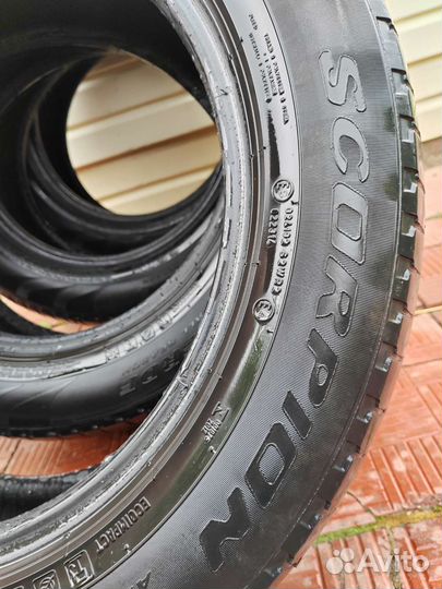Pirelli Scorpion Verde All Season 215/60 R17