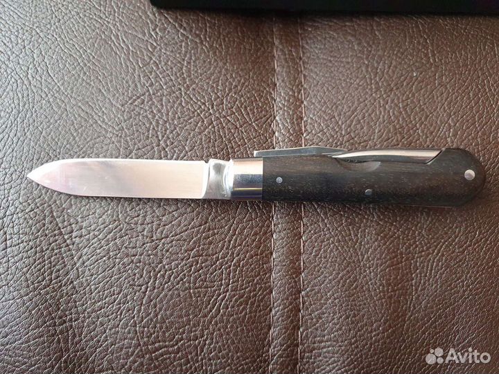 Продам коллекционный нож victorinox