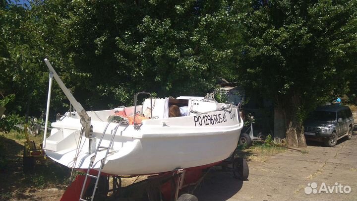 Яхта, Катер, Лодка каютная