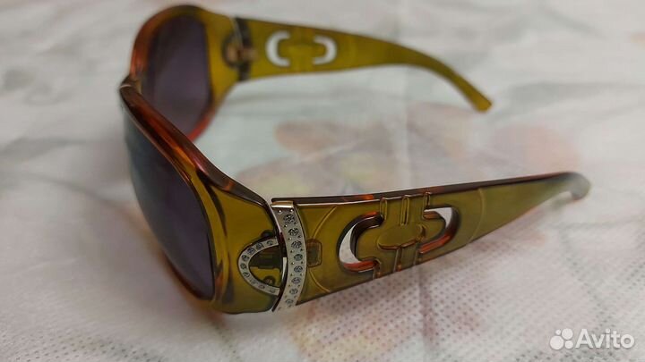 Солнцезащитные очки женские