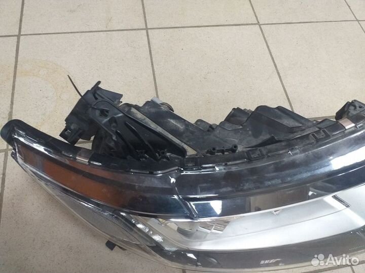 Фара правая Mitsubishi Outlander 3 рестайлинг