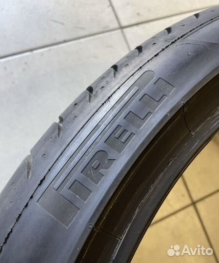 Pirelli P Zero 315/30 R22 107Y