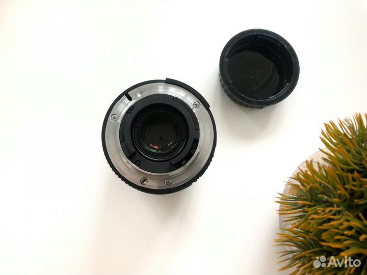 Nikon AF 24mm f/2.8D Nikkor