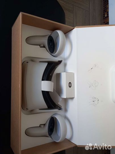 Oculus quest 2 256gb активирован, есть игры(торг)