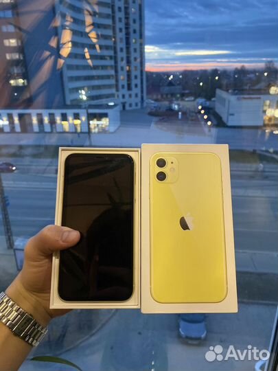 iPhone 11, 256 ГБ