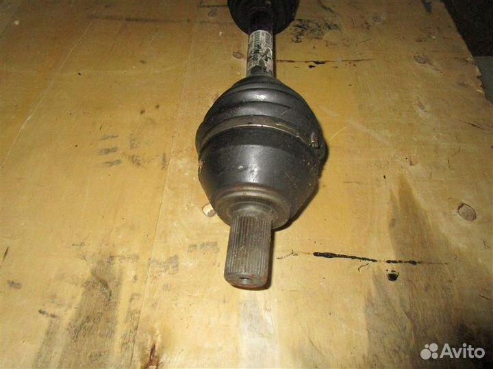 Привод передний правый Volvo V70 SW59 B5254T6 2009