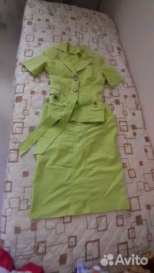 Костюм женский