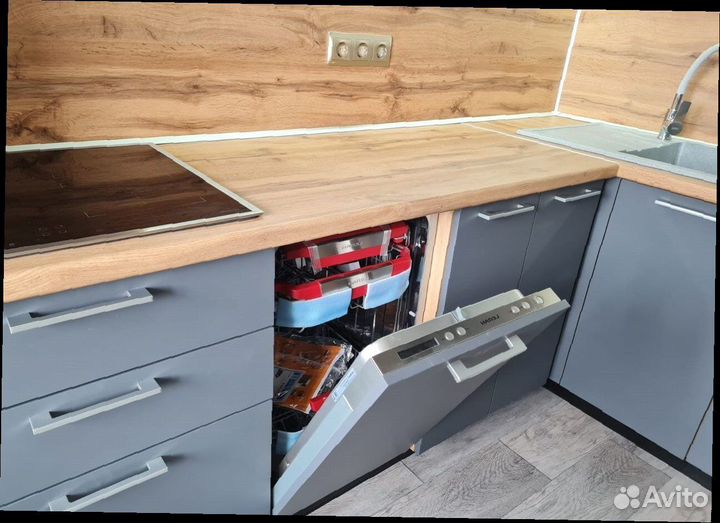 Кухня угловая модульная новая