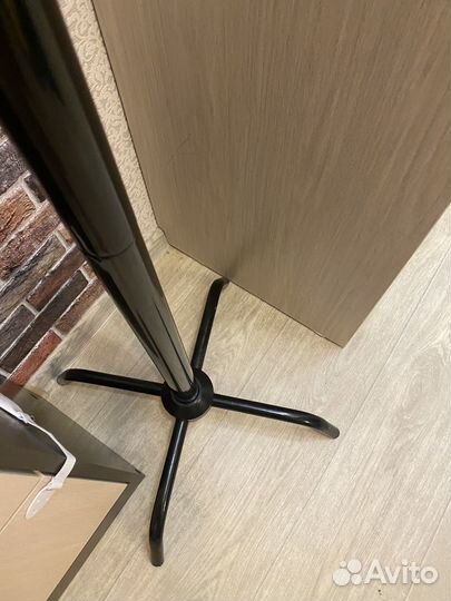 Вешалка напольная