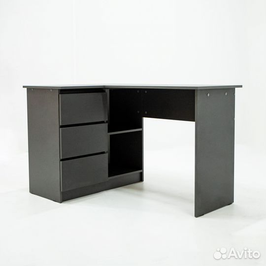 Стол угловой письменный в современном стиле