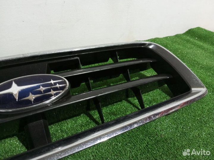 Решетка радиатора Subaru Forester SG 2002-2005