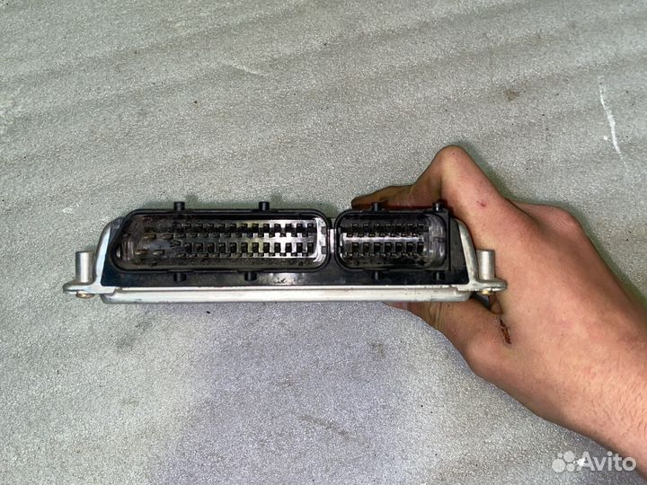 Блок управления двс Volkswagen Passat B5