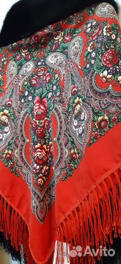 Платок голубой новый