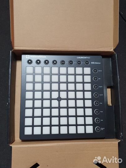 Novation launchpad mk2