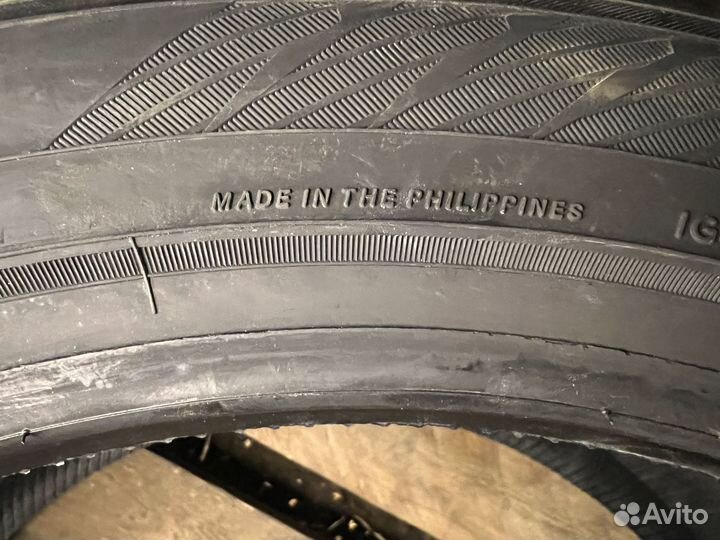 Yokohama IceGuard Stud IG65 245/45 R19 102T