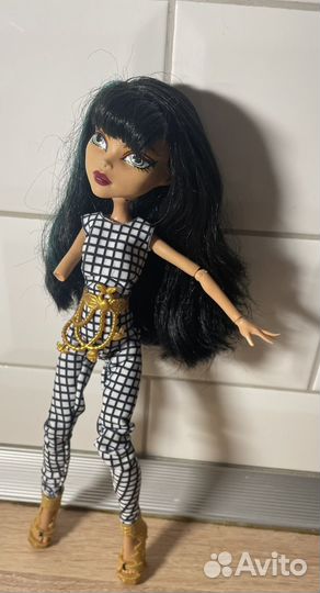Кукла монстр хай Клео ДЕ нил