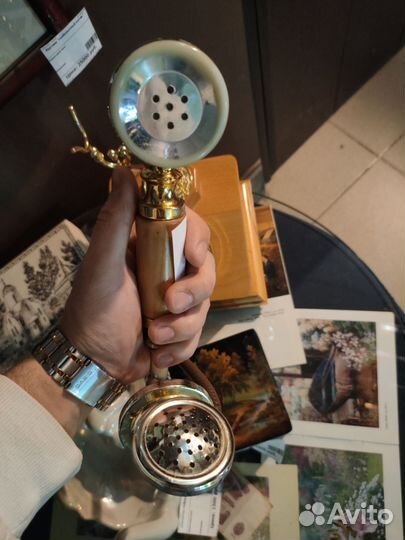 Старинный телефон