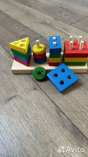 Игрушка детская деревянная геометрик