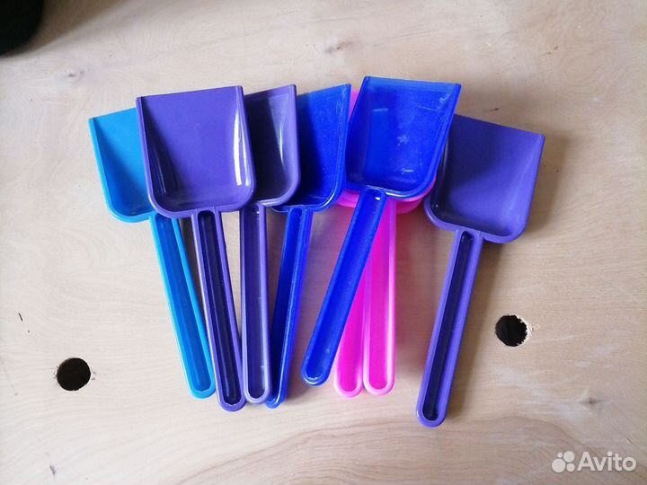 Лот детских лопаток 8шт