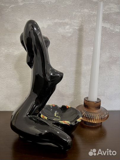 Статуэтка пепельница коллекционная