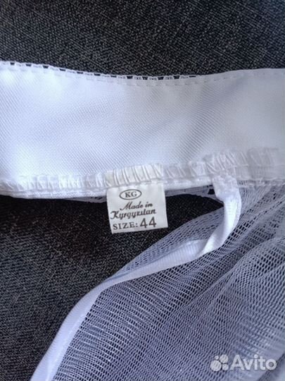 Белый школьный фартук