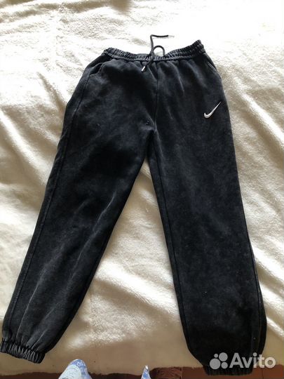 Спортивные штаны nike женские