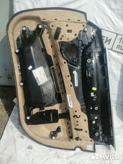 Передние обшивки двери BMW 7 F02