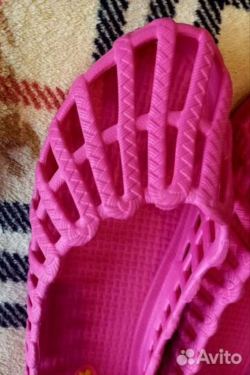 Сланцы сандали женские