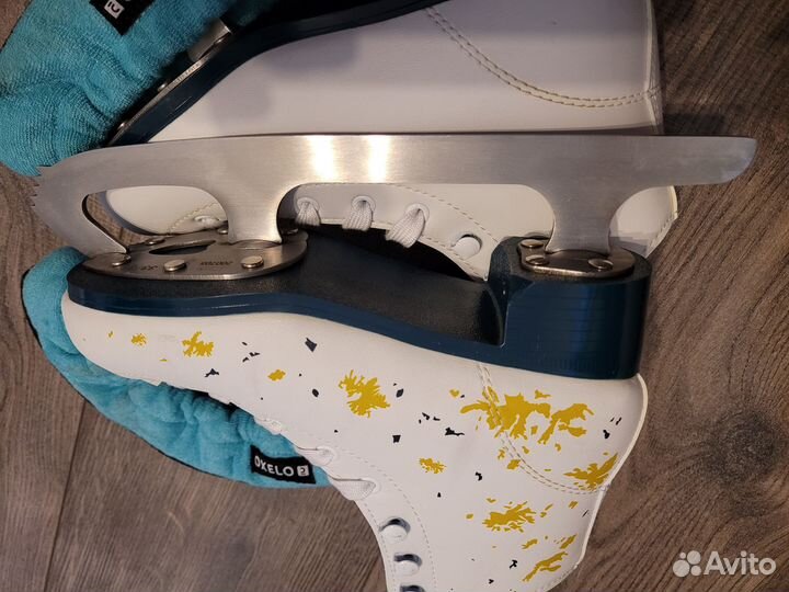 Коньки ледовые для девочек Decathlon Oxelo 32 разм