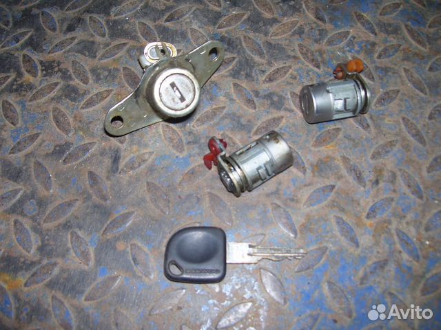 Дэу матиз комплект личинок дверей багажника