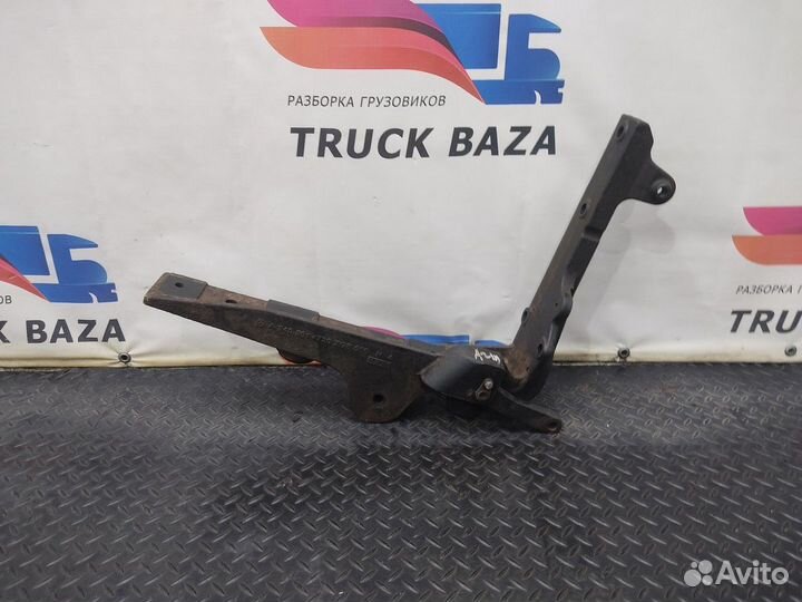 Кронштейн торсиона кабины правый