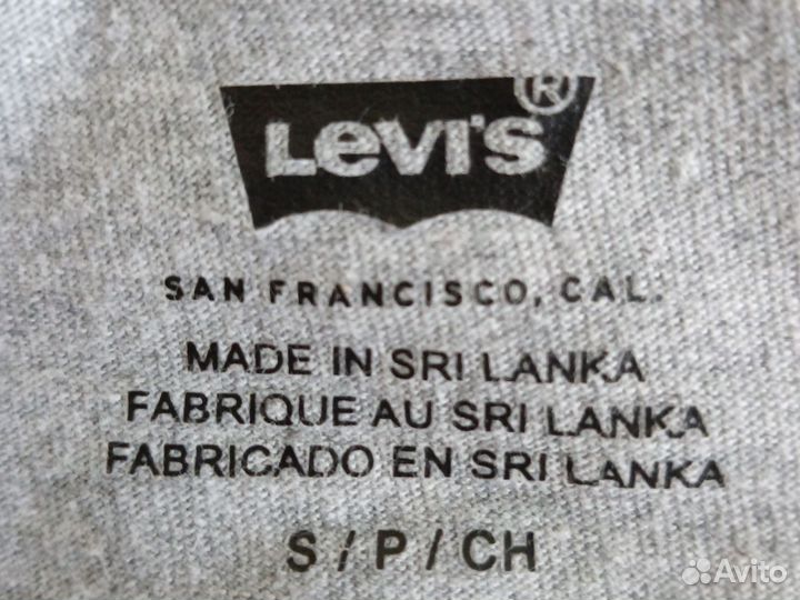 Футболки 3 олива нов и белая Турция 48р Levis 46/р