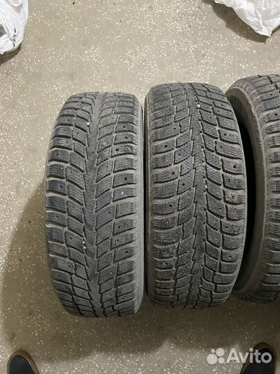 Nokian Tyres Hakkapeliitta 2 205/60 R16 92T