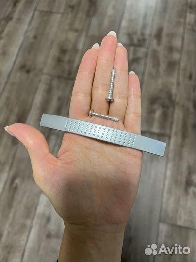 Мебельные ручки 6 штук