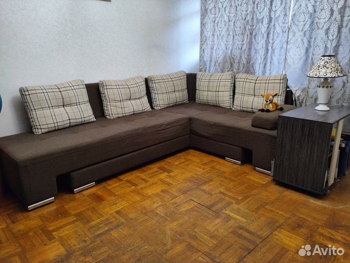 Угловой диван