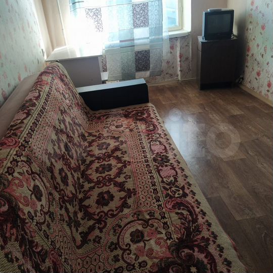 Комната 10 м² в 3-к., 12/15 эт.