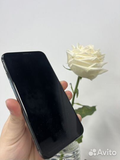 iPhone X, 64 ГБ